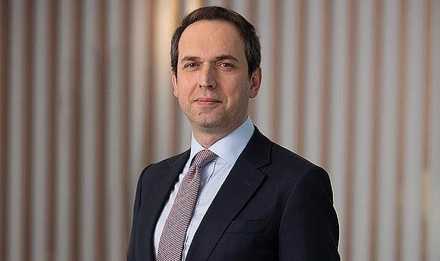 Yeni Enerji ve Tabii Kaynaklar Bakanı Alparslan Bayraktar oldu!