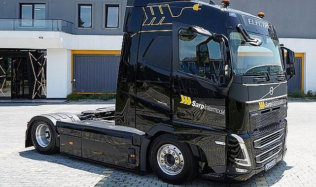 Yüzde 100 elektrikli TIR - Türkiye yollarında!