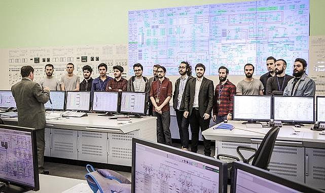 TÜRK NÜKLEER MÜHENDİSLERİ - LENİNGRAD NGS-2’DE STAJ YAPTI!