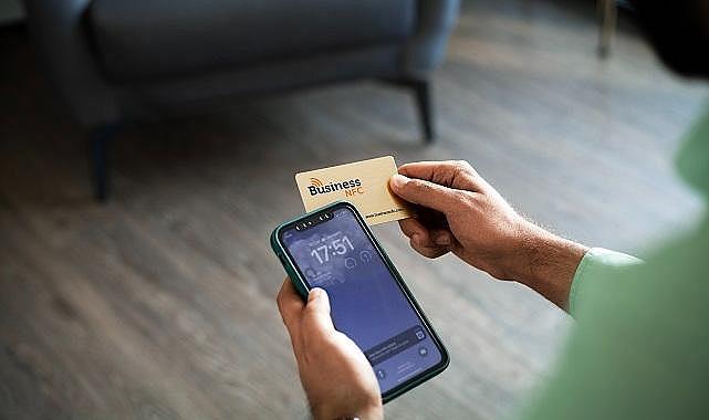 Enerji Dünyası - DİJİTAL KARTVİZİTLER İŞ DÜNYASINA YENİLİK GETİRİYOR!