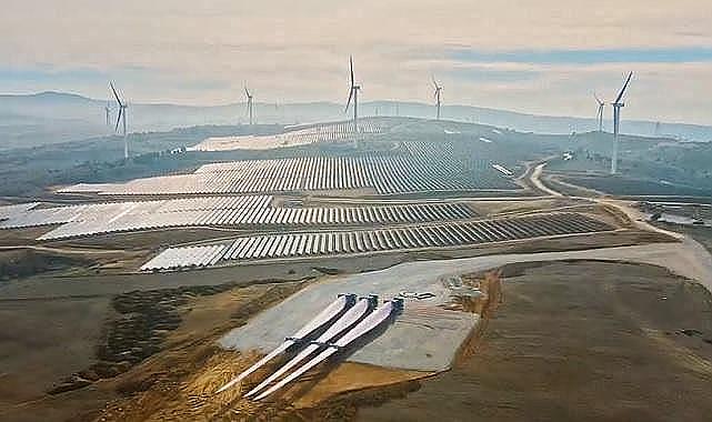 Established Türkiye&#039;s largest hybrid solar power plant!