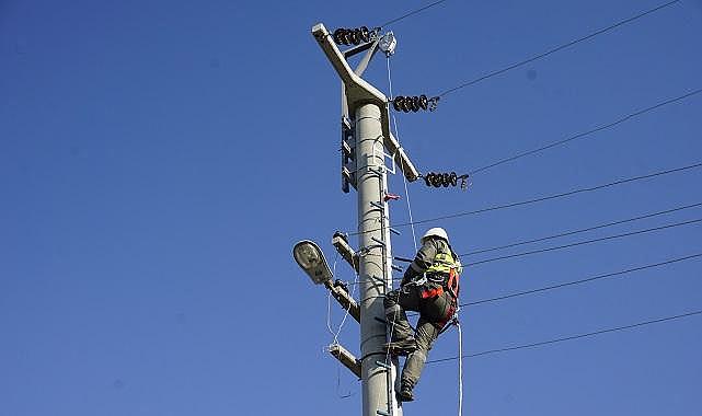 Rekor sıcaklarda tüketim artışına rağmen ELEKTRİK kesintileri azaldı!