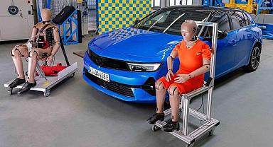 Araçları 50 Yıldır Emniyet Kemeriyle Donatılıyor!