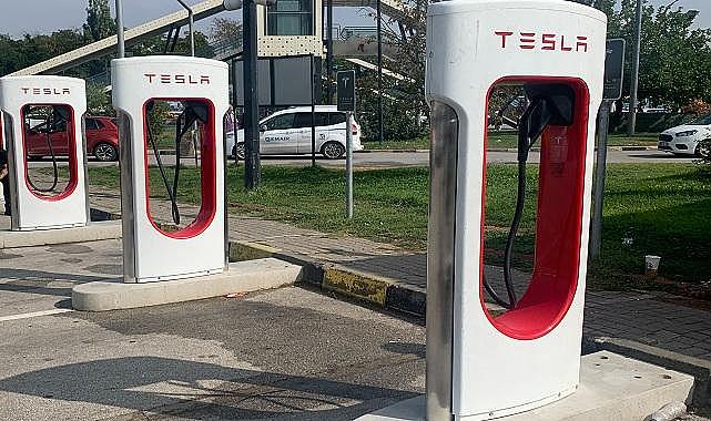 Türkiye&#039;de kaç şarj istasyonu var?