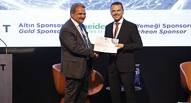 ''Dijitali yeşilden ayıramayacağımız bir döneme geçiş yaptık''