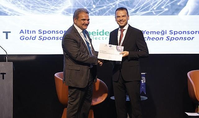 &#039;&#039;Dijitali yeşilden ayıramayacağımız bir döneme geçiş yaptık&#039;&#039;