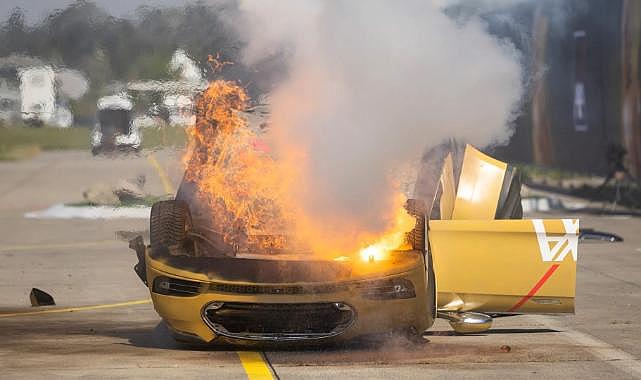 Elektrikli araç yangınlarına nasıl müdahale edilir?