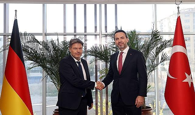 Enerji Bakanı Bayraktar - &#039;&#039;Ortak çalışmasıyla mümkün olacaktır&#039;&#039;