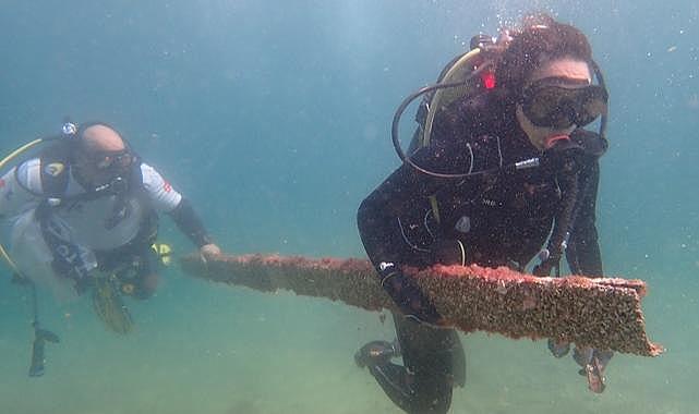 İş Bankası öncülüğünde deniz dip temizliği!