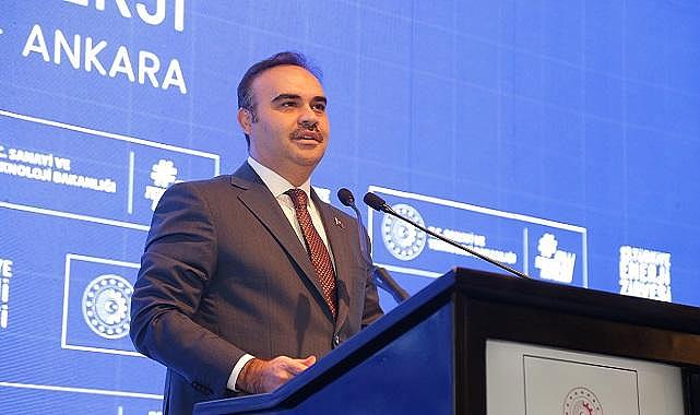 “Doğu-Batı ve Kuzey-Güney Enerji Koridoru” merkezinde Türkiye - Sanayi ve Teknoloji Bakanı Kacır!