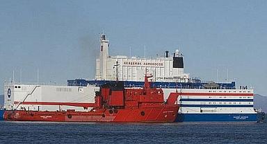 Dünyanın tek yüzer nükleer güç santraline ilk yakıt ikmaline başlandı!