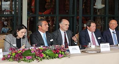 Koç Holding Yuvarlak Masa Toplantısı’nın Dördüncüsü İstanbul’da...