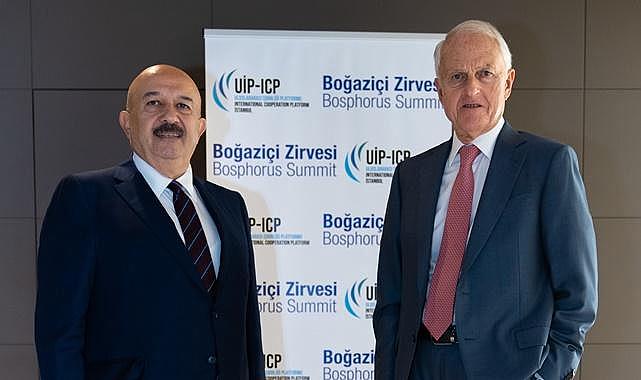 Zirvede özellikle “ENERJİ ve bankacılık” sektörlerinde önemli görüşmeler gerçekleştirilecek!