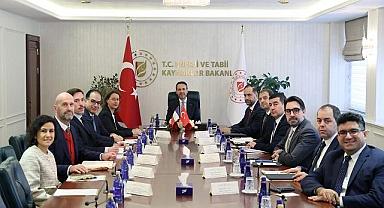 Bakan Bayraktar - ''Yenilenebilir ve nükleer başta olmak üzere enerji dönüşümünü değerlendirdik''