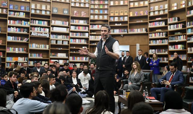 Enerji Bakanı Alparslan Bayraktar GENÇLERİN sorularını cevapladı!