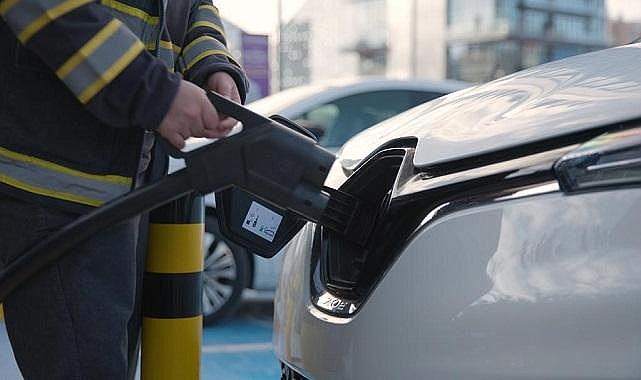 Enerjisa Dağıtım Şirketleri - Araç filosu elektriklendi!