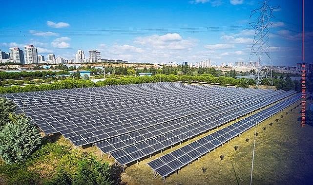 İSKİ su deposunun üzerine kurduğu GÜNEŞ santrali bin 11 evin elektriğini karşılıyor!