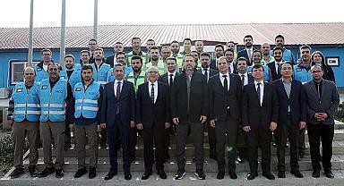 30 bin kişi gece gündüz çalışıyor - Enerji Bakanı Bayraktar!