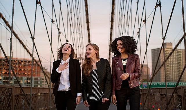 ENERJİ İŞVERENLERİ: İşyeri ortamı çalışan mutluluğunu etkiliyor - Araştırma!