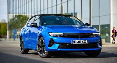 Opel Astra Elektrik’e…