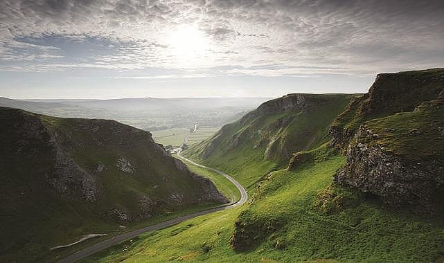 Schneider Electric - “2023’te Gelirlerini 36 milyar Euro’ya Yükseltti”