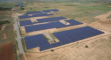 İlk aşamada ''hibrit GES ve RES'lerden'' kapasite artışı sağlanacak!