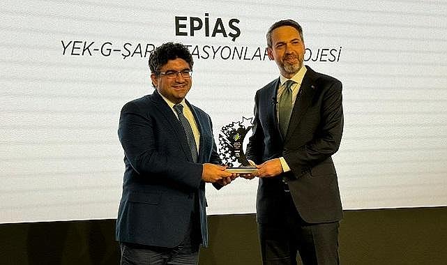 &#039;&#039;Yenilenebilir enerjiyle çalışan ŞARJ istasyonları projesi&#039;&#039; ile ödül aldı!