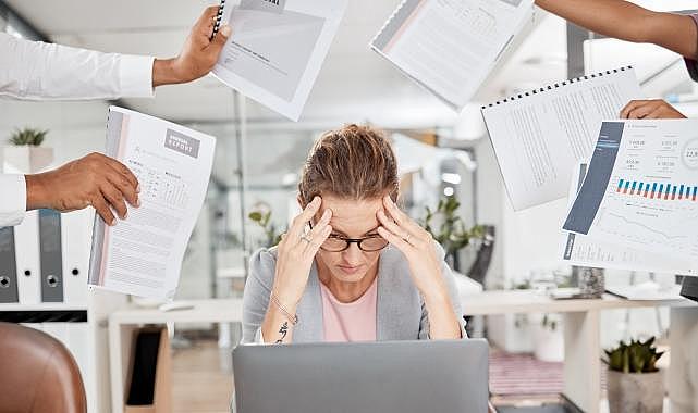 İş Stresini Azaltacak 10 Etkili Yöntem!
