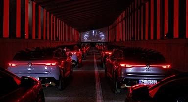 Yeni Renault - Yüzde yüz  Elektrikli Lansmanı'nın ülke sınırlarını aştı!