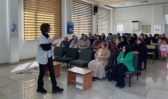 &quot;Dijitaldeki Ayak İzimiz” projesi ile kırsalda kadınların eğitimini…