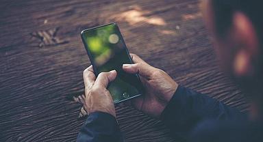 Siber saldırganlar Whatsapp hesabınızı klonlayarak kişisel konuşmaları ele geçiriyor - Ne yapılmalı?