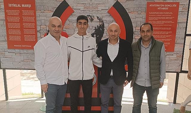 Başkent EDAŞ Spor Kulübü - Türk Futboluna oyuncu yetiştiriyor!