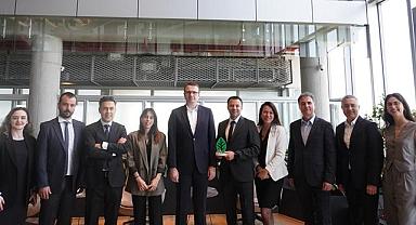 Schneider Electric - Doğuş Teknoloji’ye Sürdürülebilirlik Etki Ödülü!