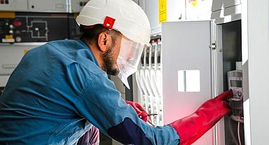 UEDAŞ ekiplerinin sıcak hava mesaisi