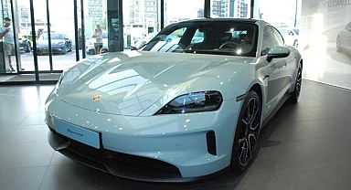 Yüzde 100 ELEKTRİKLİ yeni Porsche Taycan'ı özel bir davetle tanıttı - İZMİR!