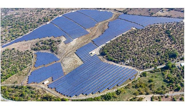 Halka açık çimento şirketleri arasında en çok GÜNEŞ enerjisi üretme kapasitesine sahip şirket oldu!