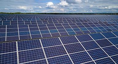 DenizBank - Öz tüketim için İlk GES projesini Erzurum Demirciköy'de kurdu!