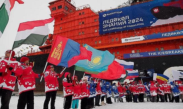 Rusya Nükleer Enerji Kurumu Rosatom Uluslararası Keşif Buzkıranı - Kuzey Kutbu’na vardı!
