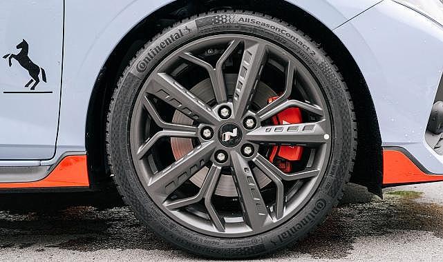 Dört mevsim lastiği &quot;kesinlikle tavsiye edilir&quot; derecesi aldı!