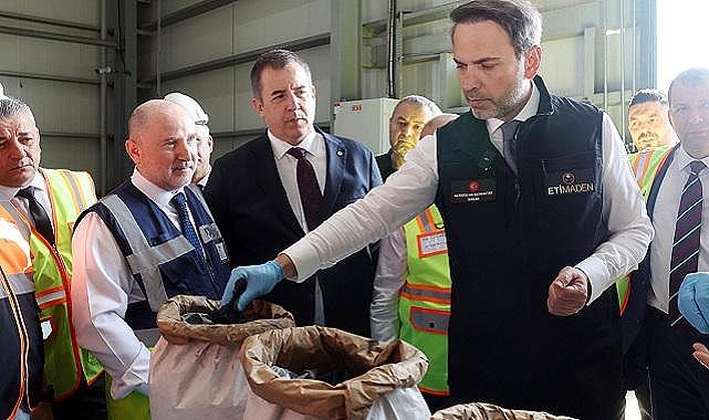 Elektrik ve Doğal gaz destekleri - Bakan Bayraktar &#039;&#039;Sosyal adalet yönünden etkin bir destek modeline geçeceğiz&#039;&#039;