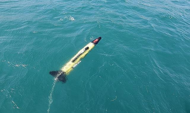 Türkiye İş Bankası&#039;nın ODTÜ Deniz Bilimleri Enstitüsü’nün kullanımına sunulan insansız SU altı planörü...