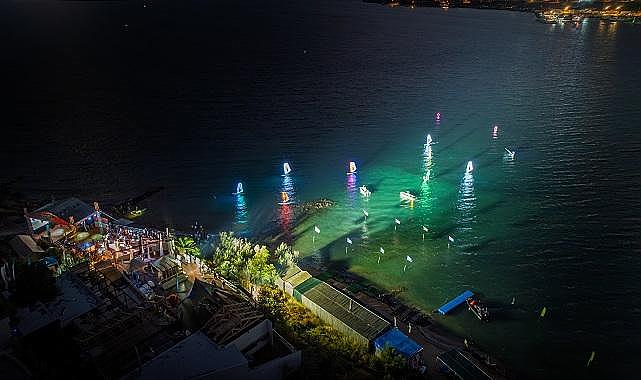 ALAÇATI - Bu yıl PHILIPS’in ışıklarıyla aydınlandı!