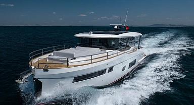 Batarya ve verimli jeneratörleri bir arada kullanıyor - "En İyi HİBRİT Yat" ödülünü kazandı!