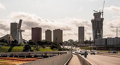 Fildişi Sahili’nde ve Afrika'nın EN uzun binası - ELEKTRİK ve otomasyon altyapısı Türk mühendislere emanet!