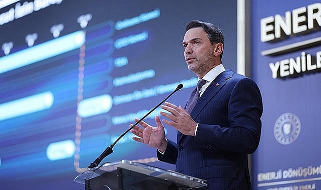 Rüzgar ve Güneşte &#039;&#039;SÜPER İzin&#039;&#039; mekanizmasıyla süreçler kısalacak - Enerji Bakanı Bayraktar!