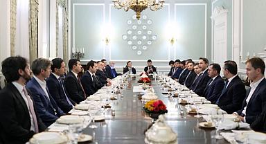 Bakan Bayraktar - “İngiltere’nin enerji ve finans sektörünün önde gelen yatırımcılarıyla bir araya geldik“