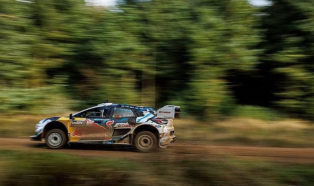 Castrol Ford Team Türkiye Pilotu Türkkan &#039;Ford Puma HİBRİT Rally1 aracıyla toprak etaplarda...&#039;&#039;