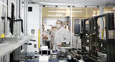 Güneş Hücresi ve Paneli Tesisi açılışına katıldı - ''YEKA RES ve YEKA GES yarışmaları Ocak ve Şubat aylarında tamamlanacak''