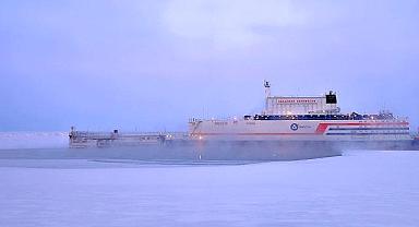 Yüzer Nükleer Santral ''1 milyar kilovatsaat ELEKTRİK üretti''