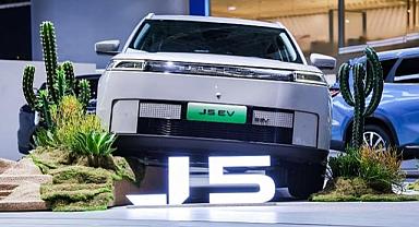 İlk Yüzde 100 Elektrikli SUV’u Şangay’da Tanıttı!